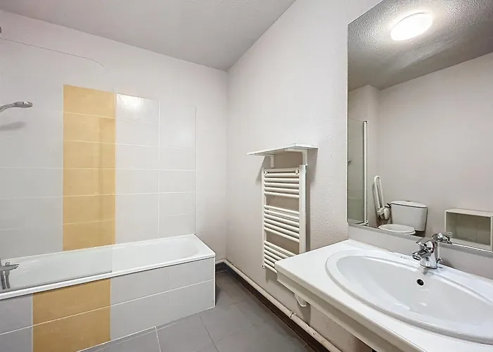 3543-appartement 4 Couchages Dans Avec Piscine Διαμέρισμα *
